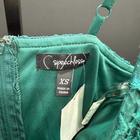 Speechless Green Lace Mini Dress - Picture 3 of 6